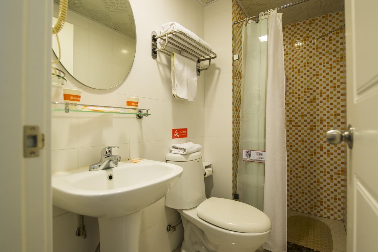 Home Inn Guangzhou Middle Jiefang Road Gongyuanqian Metro Station Exterior photo